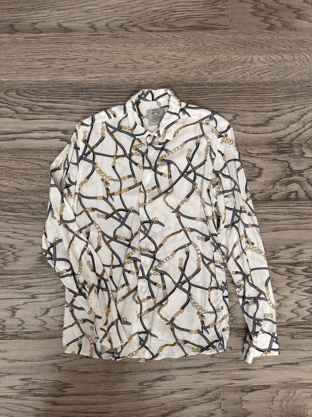 Women's White Chain-Print Button-Up Blouse